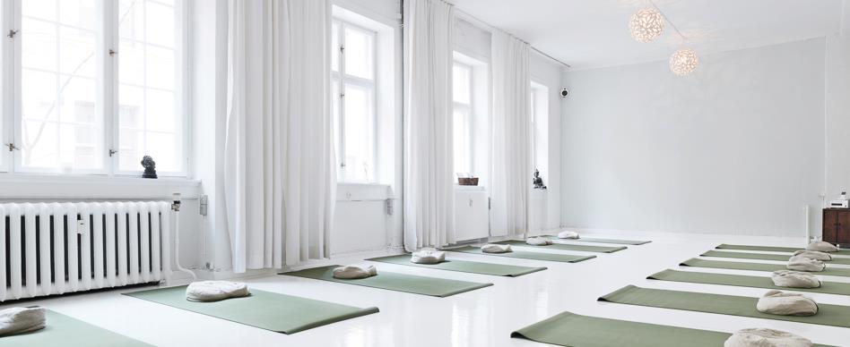 Kvinde yoga_yogini yoga Trine Hedegaard