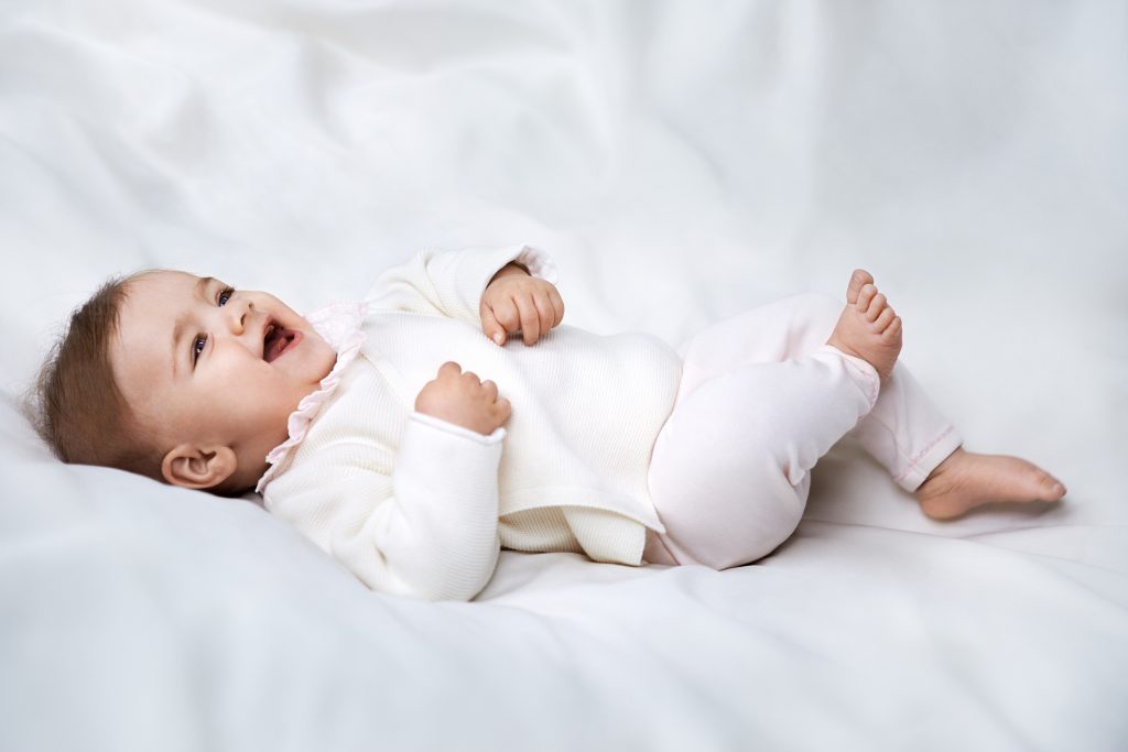 Babytøj i bytte for en poliovaccine